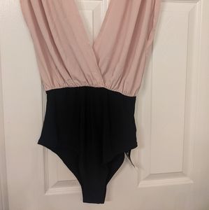 *NWT* Boohoo Two Toned Bodysuit
